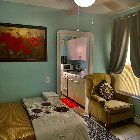 Cozy Private 1Br, Well Appointed, Near Providence, Ma, Ri Line, Easy Access To I-95 Apartment พอว์ทัคเคท ภายนอก รูปภาพ